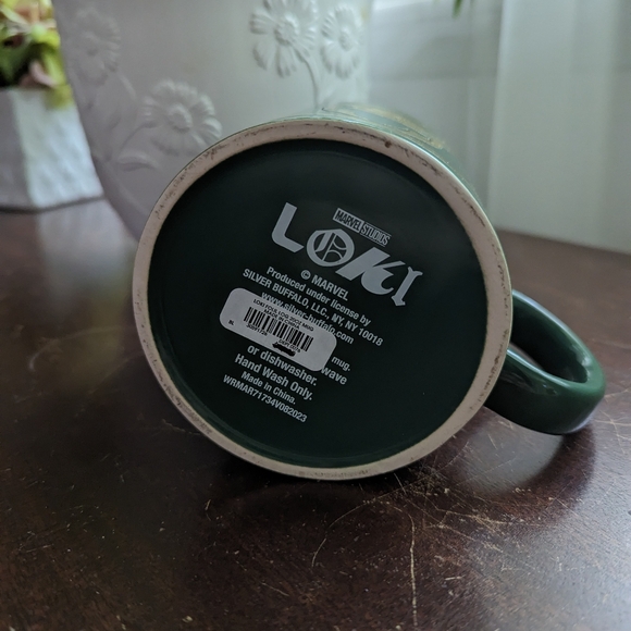 Loki mug - Picture 3 of 3